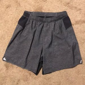 Lululemon Surge 6” small